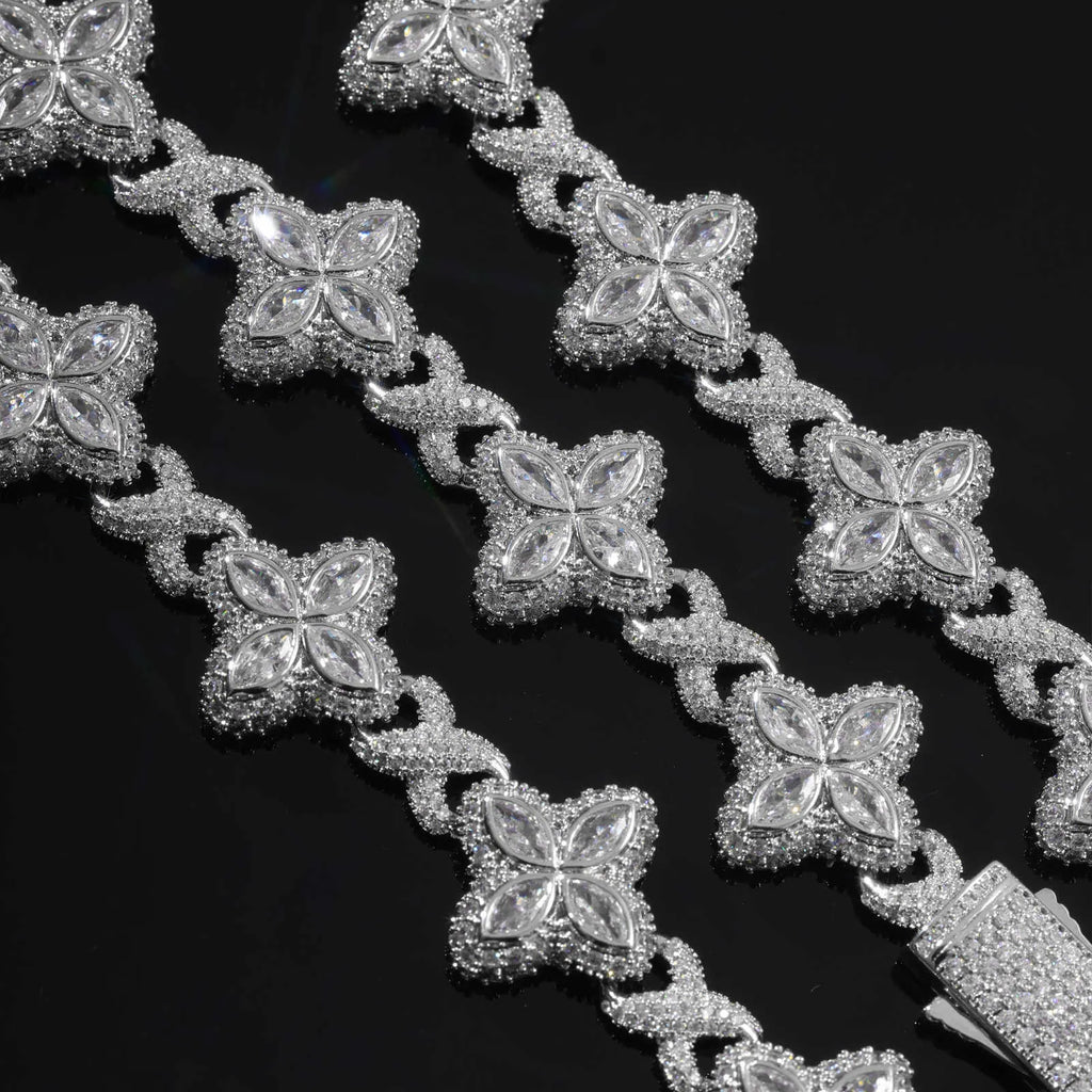 18" Flower Necklace VVS Moissanite Iced Out Cuban Link Chain