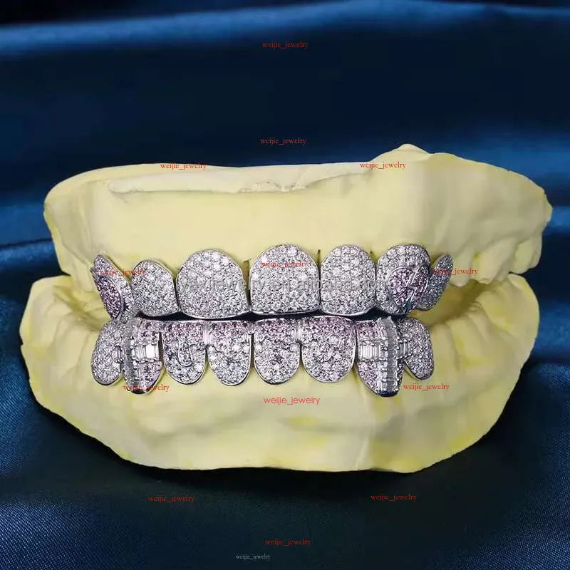 Custom Grillz Jewelry: Iced Out Sterg Sier Teeth with Emerald Cut Moissanite, Hip Hop Fine Jewelry