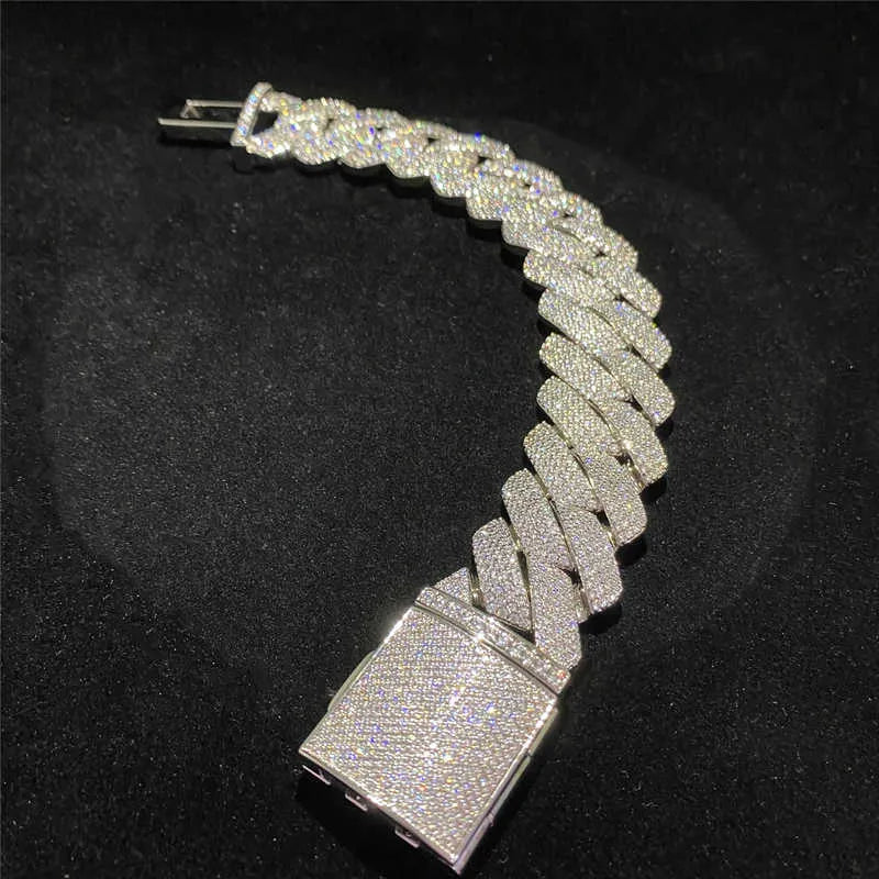 9" Bracelet Iced Out Diamond Moissanite