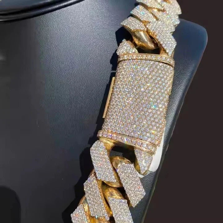 22" 40 ctw Real Moissanite 20mm Cuban Necklace Chain Link 14K Yellow Gold Plated 925 (Copy)