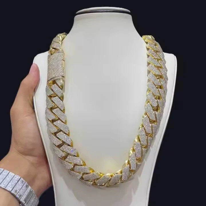 22" 40 ctw Real Moissanite 20mm Cuban Necklace Chain Link 14K Yellow Gold Plated 925 (Copy)